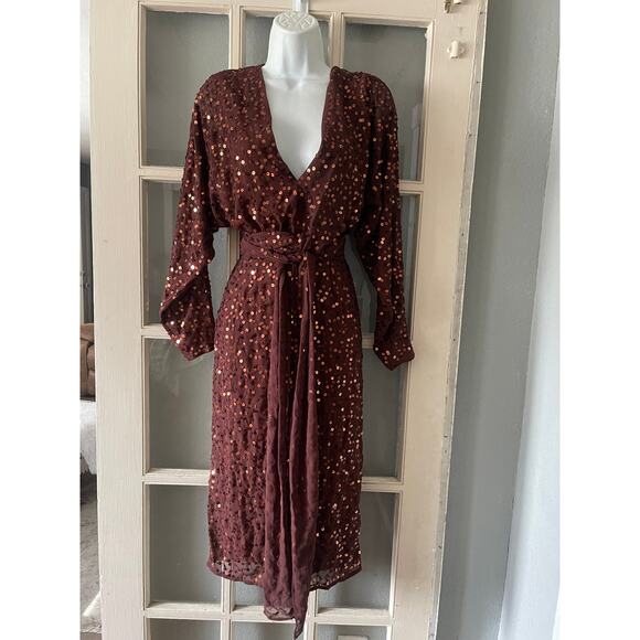 ASOS DESIGN midi dress with batwing sleeve and wrap waist in scatter sequin - Picture 5 of 8